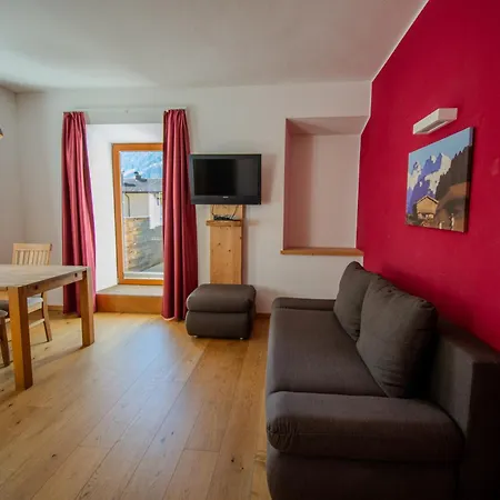 Aparthotel Post 3*